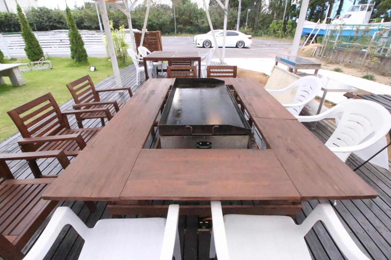 Hotel Swan Lake Nagara Nagara  Exterior foto