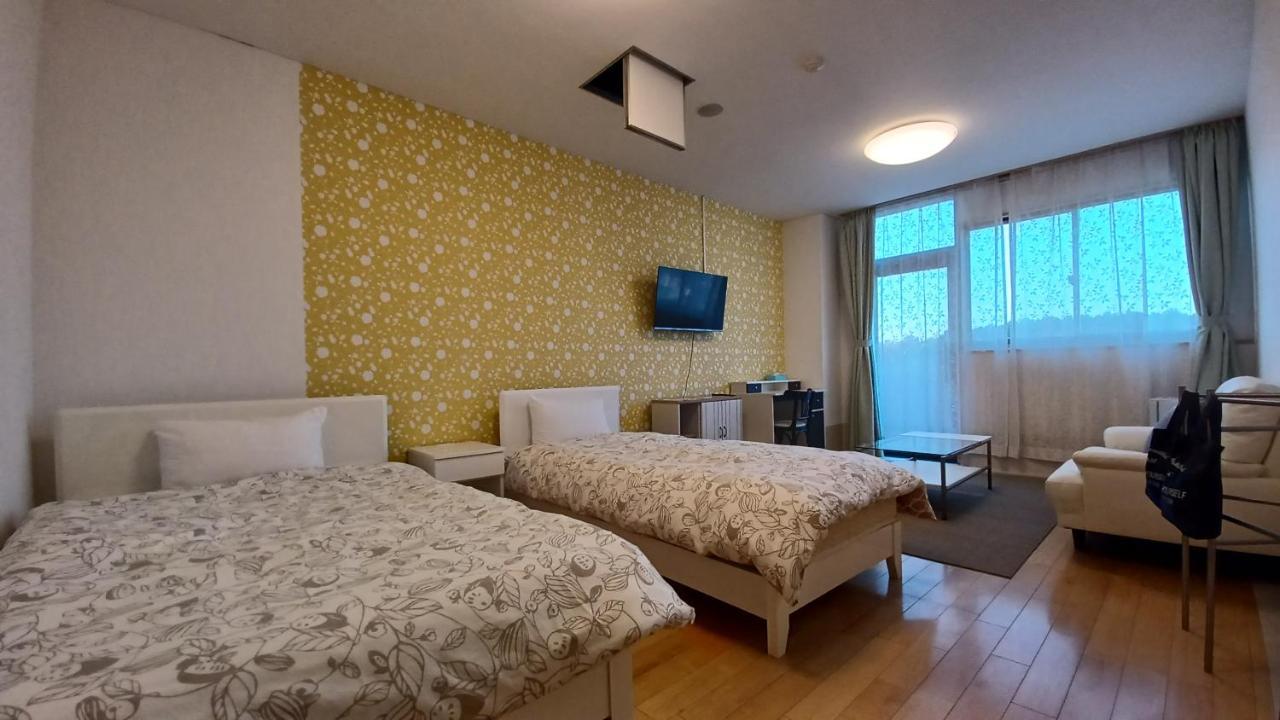 Hotel Swan Lake Nagara Nagara  Exterior foto